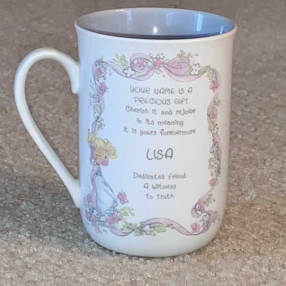 Vintage Precious Moments Lisa Name Mug, 1989 - Picture 2 of 12